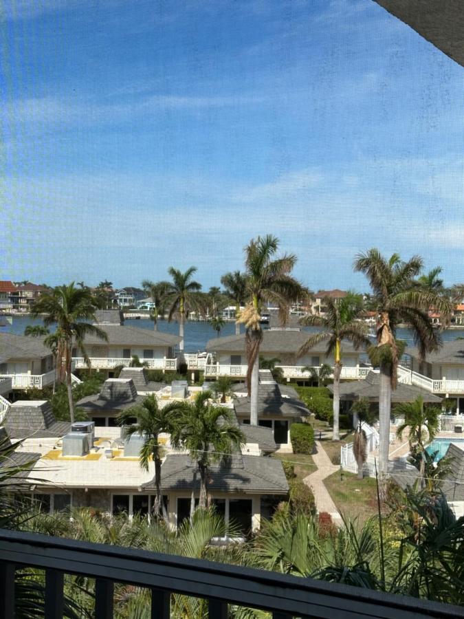 Olde Marco Inn Marco Island Buitenkant foto